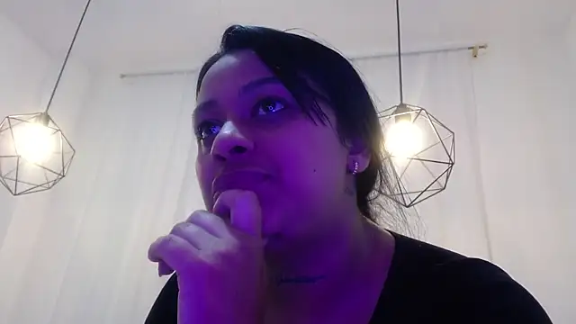 anastasiia xs online show from September 27, 2025, 8:37 pm