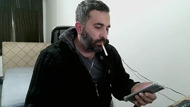 tgltplsr online show from December 23, 2025, 1:38 am