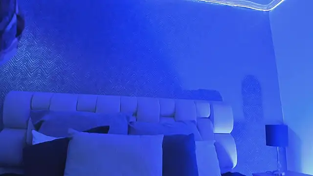 lena banks online show from October 6, 2025, 9:37 pm