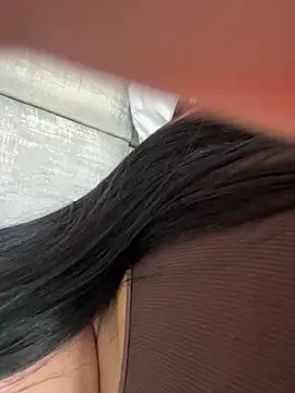 LunaBaker-1 online show from March 18, 2025, 8:37 pm