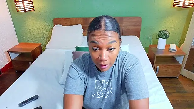 dannaahbrown online show from October 7, 2025, 7:48 pm