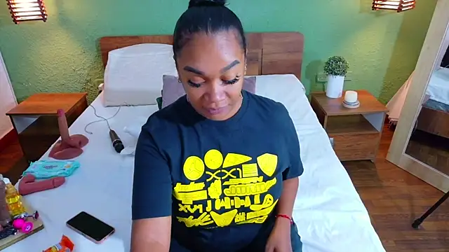 dannaahbrown online show from February 25, 2026, 12:05 pm