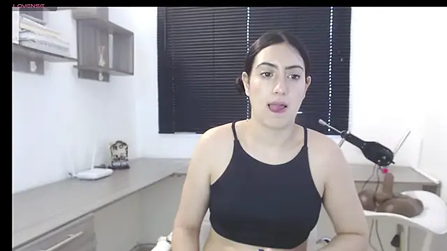 MIYESSI online show from February 13, 2025, 4:17 pm