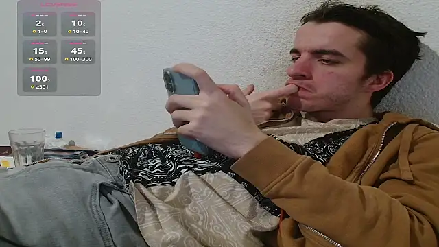 Tombgy07 online show from February 17, 2026, 9:01 pm