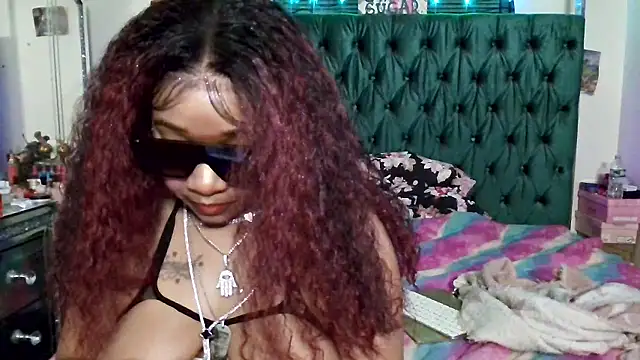 YasmineMinaj online show from January 14, 2026, 6:39 am