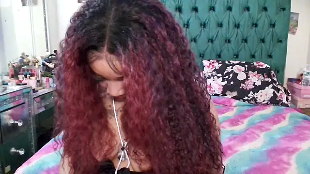 YasmineMinaj online show from January 14, 2026, 6:44 pm