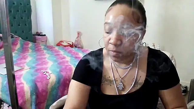 YasmineMinaj online show from January 9, 2026, 6:48 pm