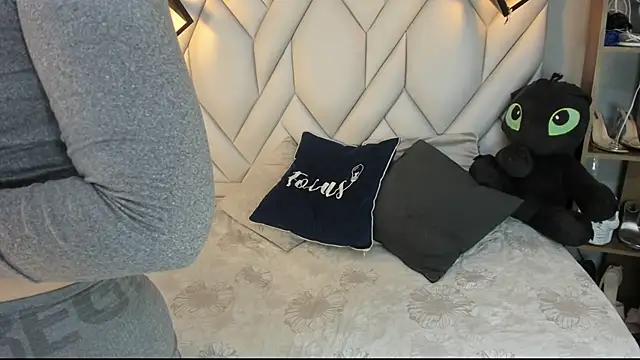 SakuraLee  online show from March 14, 2025, 1:35 pm