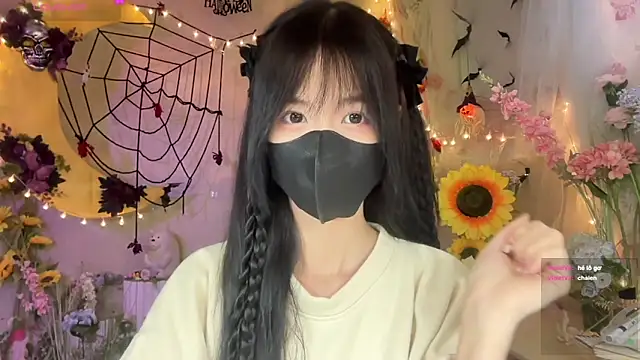 Your-Sunshine online show from October 24, 2025, 4:06 pm