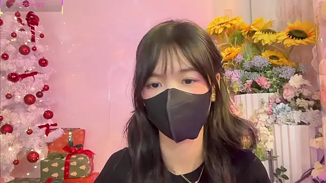 Your-Sunshine online show from December 18, 2025, 5:06 pm