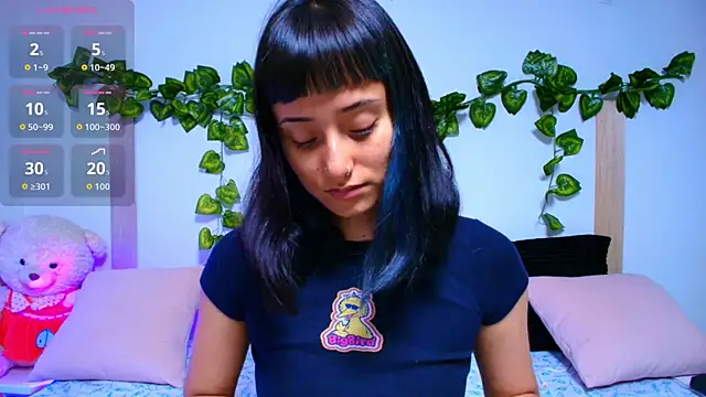 tati cardenas online show from October 11, 2025, 4:35 am