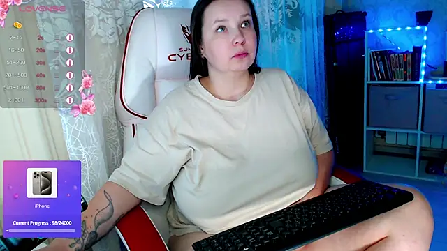 RaideneiX online show from October 3, 2025, 2:37 am