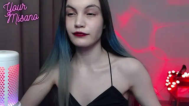 Snapshot of YourMisano chatting on March 15, 2025, 9:41 am YourMisano online show from March 15, 2025, 9:41 am