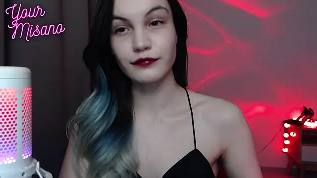 Snapshot of YourMisano chatting on February 13, 2025, 1:26 pm YourMisano online show from February 13, 2025, 1:26 pm