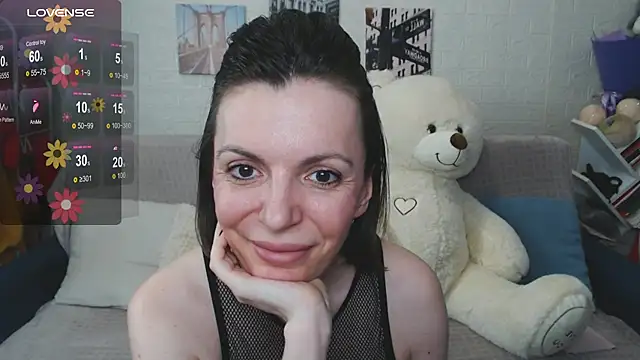 kiramarta online show from November 2, 2025, 4:01 pm