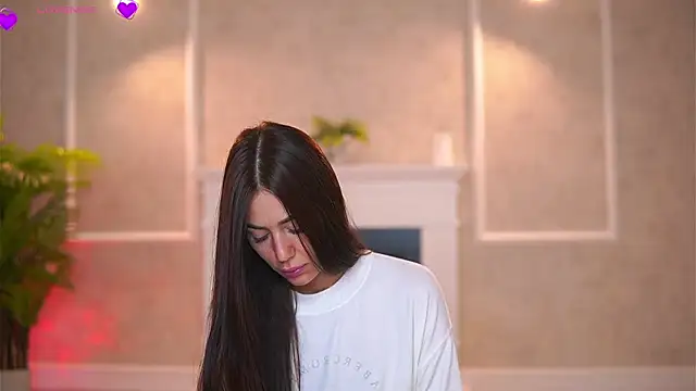 Snapshot of Abbela_White chatting on October 21, 2025, 5:07 am Abbela White online show from October 21, 2025, 5:07 am