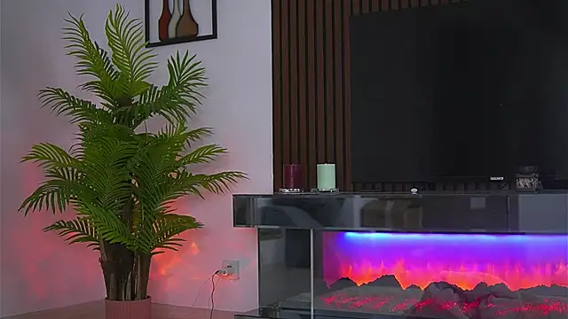 Abbela White online show from April 8, 2026, 5:31 am