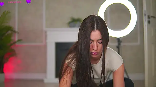 Snapshot of Abbela_White chatting on November 18, 2025, 6:17 am Abbela White online show from November 18, 2025, 6:17 am