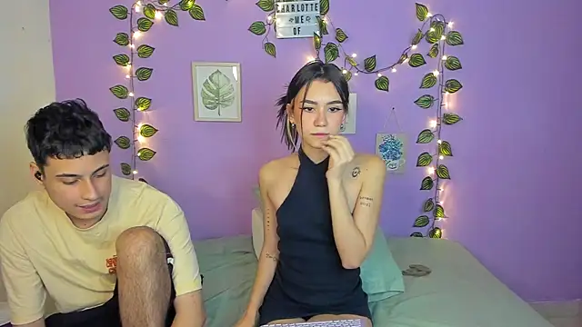 charlottte queen online show from February 14, 2025, 9:10 pm