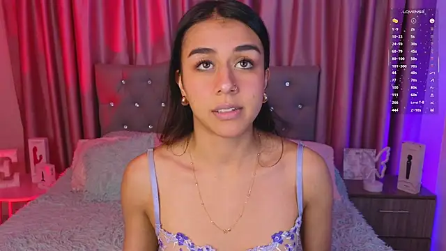 Emiily Scott1 online show from July 8, 2026, 2:46 am