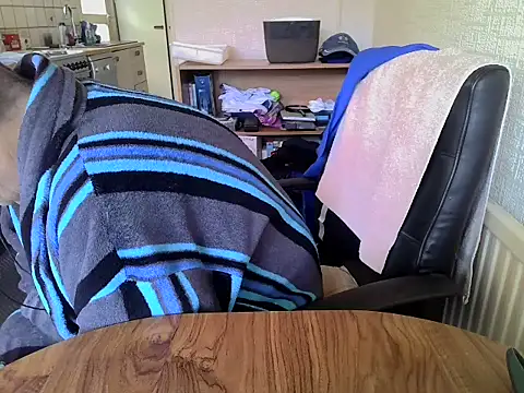 Snapshot of daddyflash chatting on November 2, 2025, 11:48 am daddyflash online show from November 2, 2025, 11:48 am