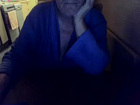 Snapshot of daddyflash chatting on October 22, 2025, 11:14 pm daddyflash online show from October 22, 2025, 11:14 pm