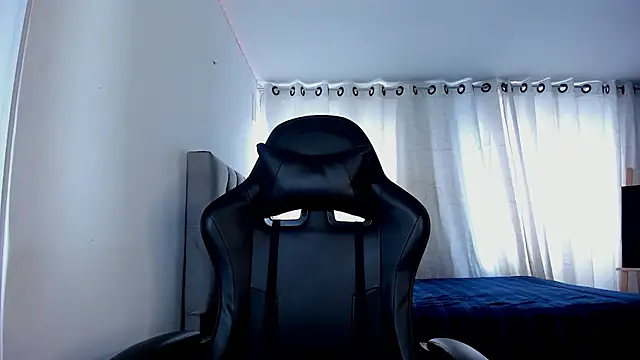 aliice walker  online show from October 30, 2025, 3:31 pm