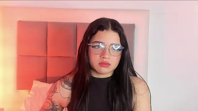 aliice walker  online show from January 21, 2025, 4:16 pm