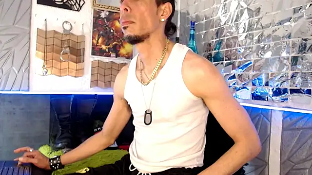 Snapshot of Mensecret69 chatting on March 22, 2025, 12:49 am Mensecret69 online show from March 22, 2025, 12:49 am