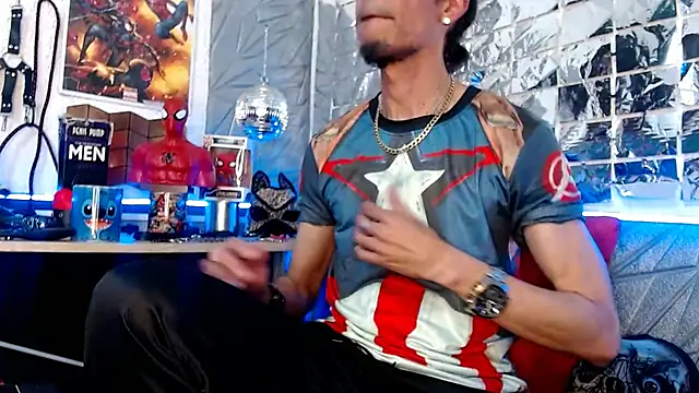 Snapshot of Mensecret69 chatting on February 7, 2025, 1:58 am Mensecret69 online show from February 7, 2025, 1:58 am