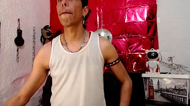 Snapshot of Mensecret69 chatting on December 17, 2025, 12:37 am Mensecret69 online show from December 17, 2025, 12:37 am