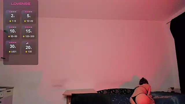 KitsuneRem online show from February 24, 2026, 10:10 pm