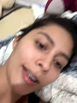 Sophie  Foxxx online show from September 20, 2025, 10:37 pm