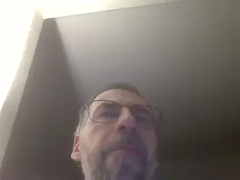 ptitcanard60600 online show from January 27, 2025, 10:38 pm