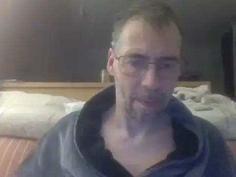 ptitcanard60600 online show from January 19, 2025, 9:55 pm