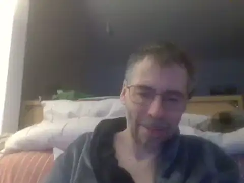 ptitcanard60600 online show from December 11, 2024, 10:38 pm