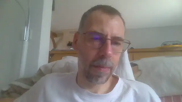 ptitcanard60600 online show from September 20, 2025, 2:55 pm