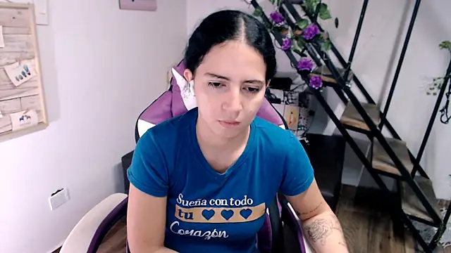 Snapshot of samantha_baby_ chatting on February 2, 2026, 3:33 pm samantha baby online show from February 2, 2026, 3:33 pm