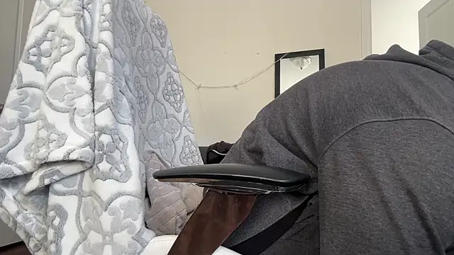 alexmannd online show from January 16, 2025, 2:41 pm