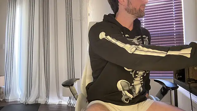 Snapshot of alexmannd chatting on February 26, 2026, 8:31 pm alexmannd online show from February 26, 2026, 8:31 pm