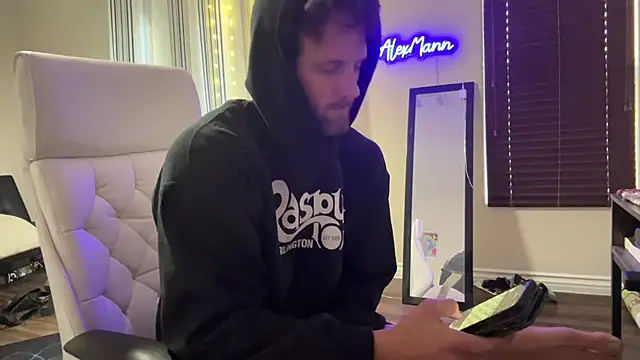 alexmannd online show from September 29, 2025, 2:44 pm