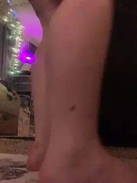 ThICk JuIcEy online show from February 19, 2026, 3:42 pm