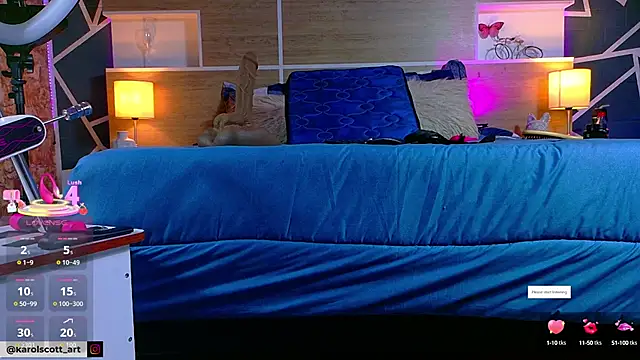 KAROL-SCOTT online show from October 15, 2025, 7:55 pm