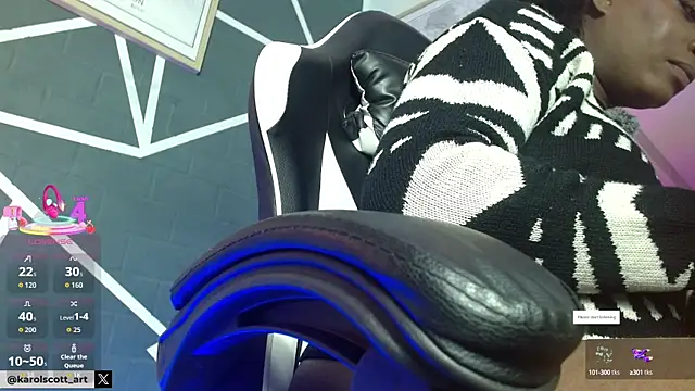 KAROL-SCOTT online show from October 14, 2025, 7:58 pm