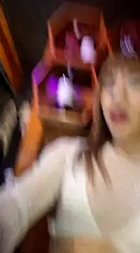 Evehampy online show from February 9, 2025, 1:44 am