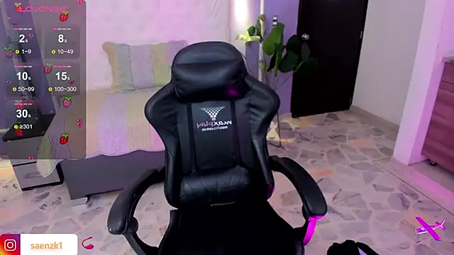 martinasaez online show from March 28, 2026, 1:12 pm