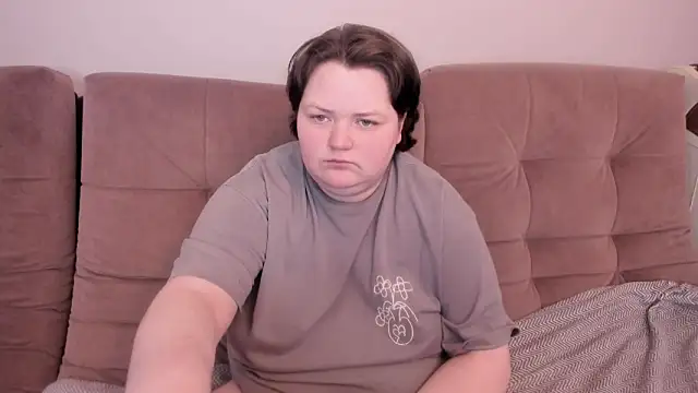 ihaveasecret  online show from March 12, 2025, 8:41 pm