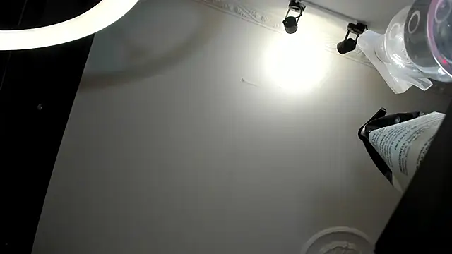 Apotheosis01 online show from March 17, 2026, 11:02 am