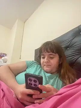 Bombon ok online show from October 28, 2025, 2:45 am