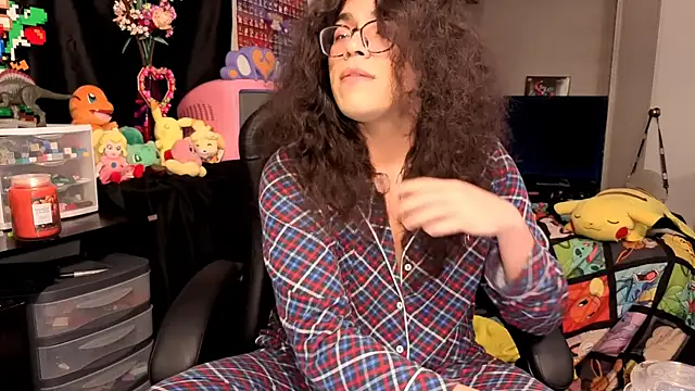 ShinyCherub online show from October 6, 2025, 2:46 am